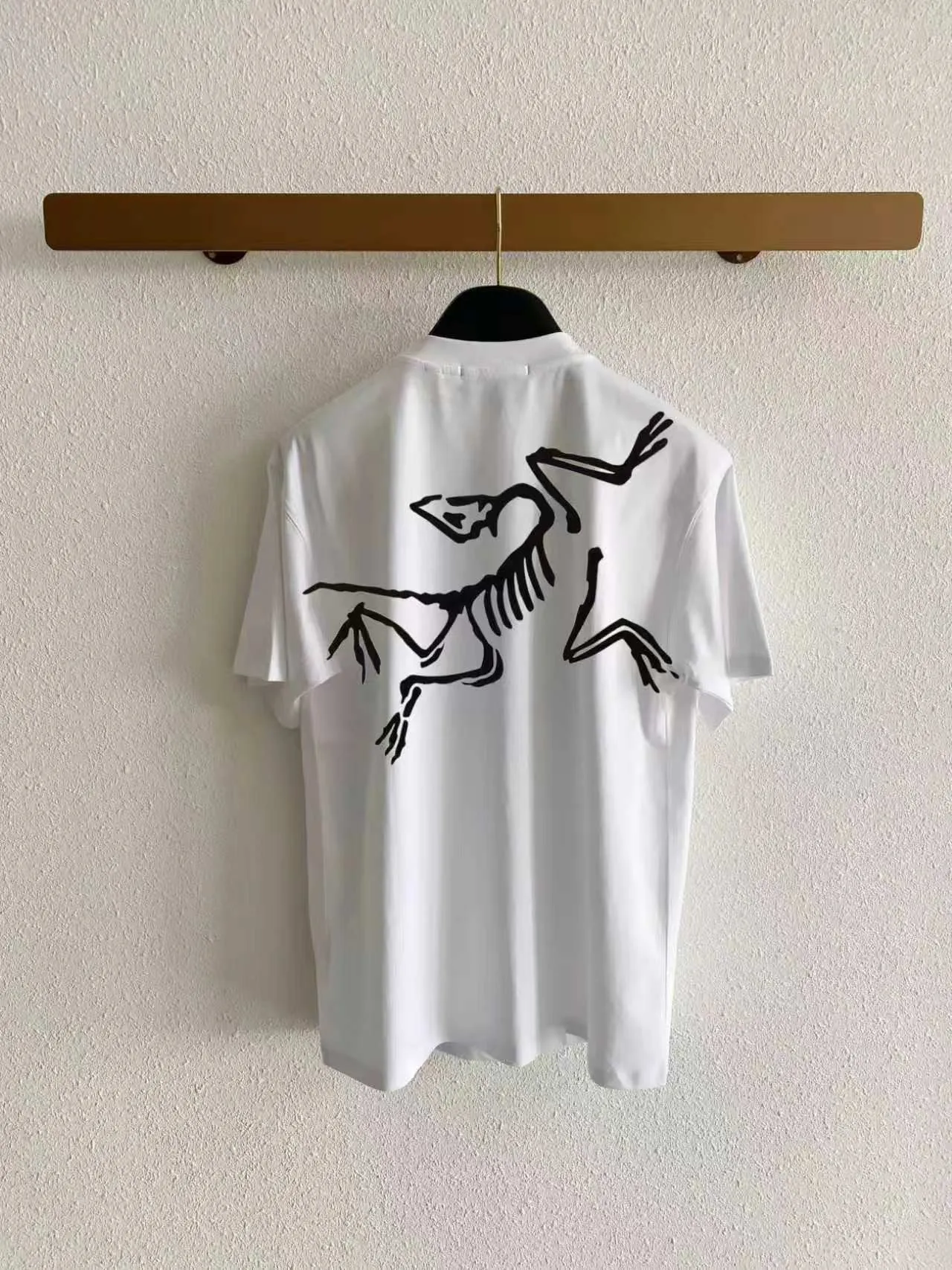 Arc’ter/ logo + New Arrival ， ， ， ， T Same Style。 :Black White Blue Gray Size:S（90-130 ） M（125-140 ） L（135-160 ） XL（160-180 ） XXL（180 ）